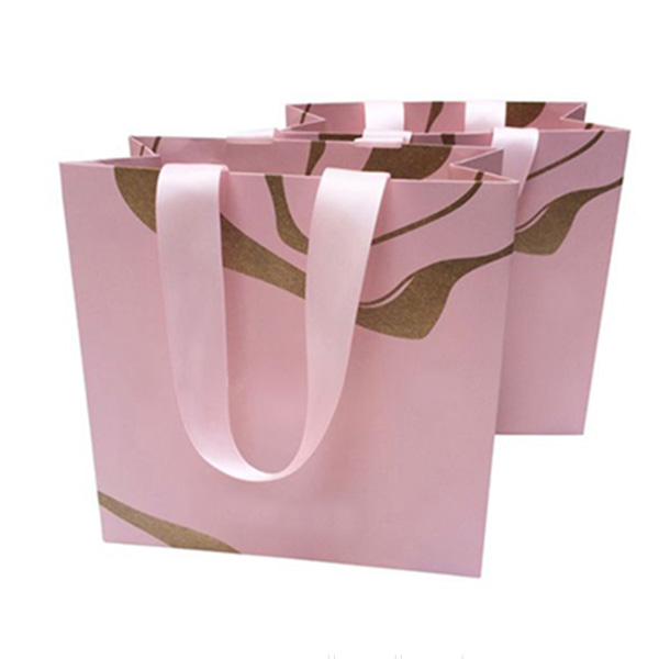 Packaging & Bag *Material: paper.<br>
*Handle: 2pcs handles fixed on top.<br>
*Printing: full printed.